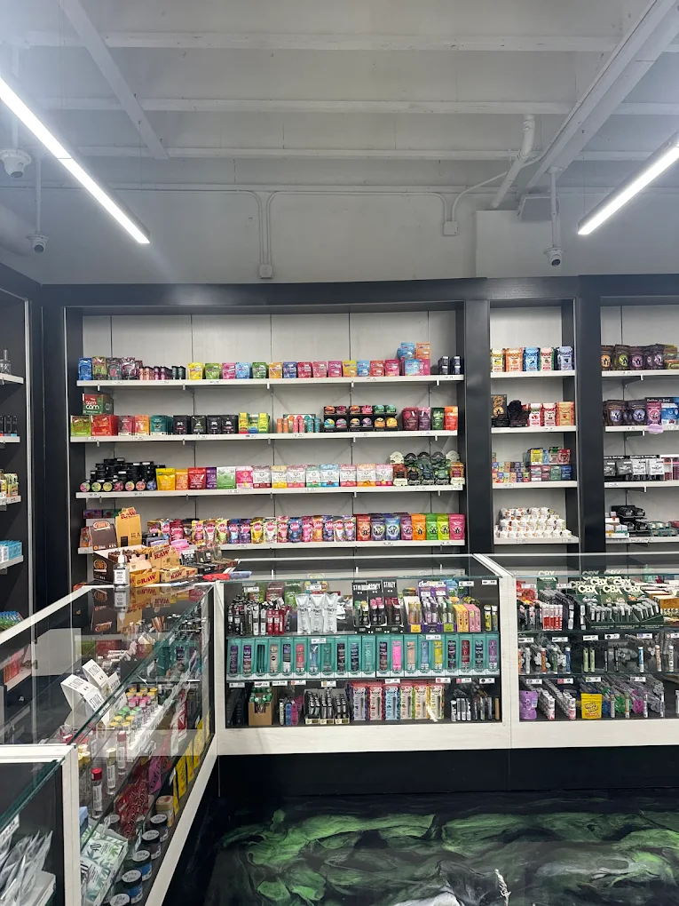 best cannabis dispensary in eagle rock near you - off the charts dispensary